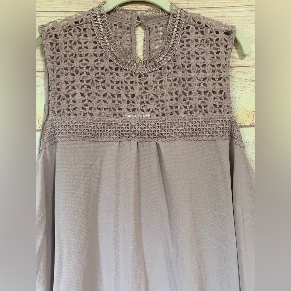 Maurice’s lilac sleeveless top - Picture 2 of 9